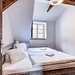 בית נופש Zadov By Interhome