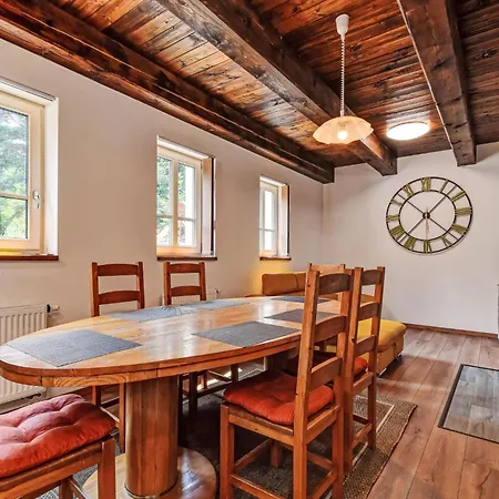 Feriehus Zadov By Interhome Stachy