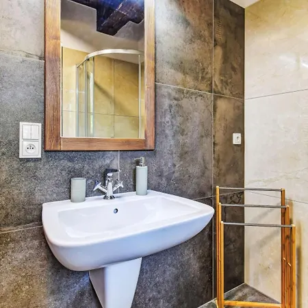 Zadov By Interhome Stachy